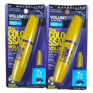 Maybelline Volum' Express Colossal Mascara in Classic Black Lot Of 2